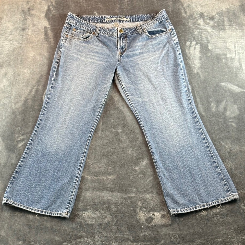 AE Women’s Size 18 Short Jeans - Classic Straight Fit